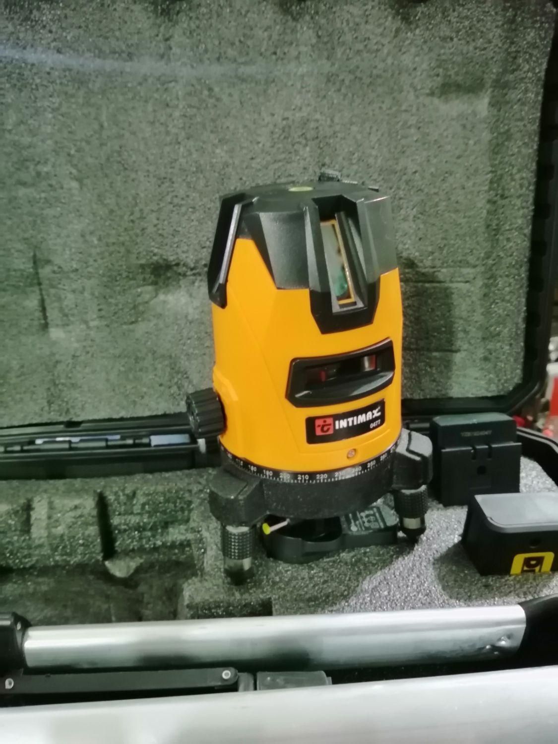 تراز لیزری مهندسی 5خط شاقل زن شارژی 360|ابزارآلات|اصفهان, کشاورزی|دیوار