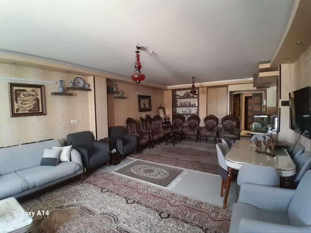 رباط سوم107 متر/دوخواب/معاوضه با بزرگتر در|فروش آپارتمان|اصفهان, مهدی آباد|دیوار