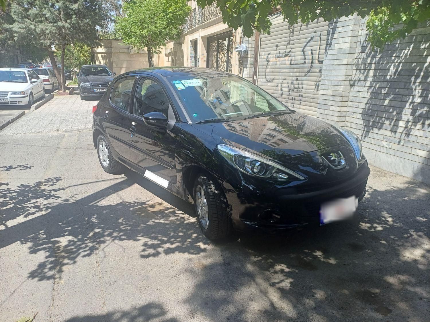 پژو۲۰۷اتومات پاناروما ارتقایافته۸۵گانه مشکی|خودرو سواری و وانت|تهران, اباذر|دیوار