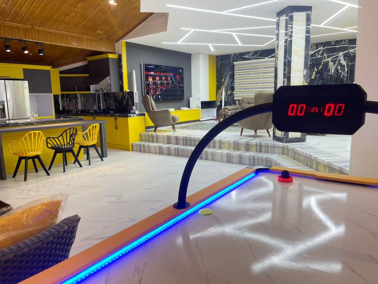 +ویلا 5خواب استخر ساحلی پلاک1بیلیارد سیستم و..|اجارهٔ کوتاهمدت ویلا و باغ|سلمانشهر, |دیوار