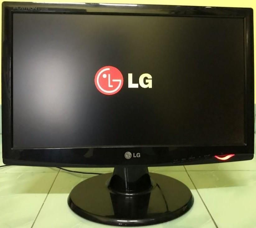 مانیتور کامپیوتر LCD FLATRRON W1943SE|قطعات و لوازم جانبی رایانه|سبزوار, پاسداران|دیوار