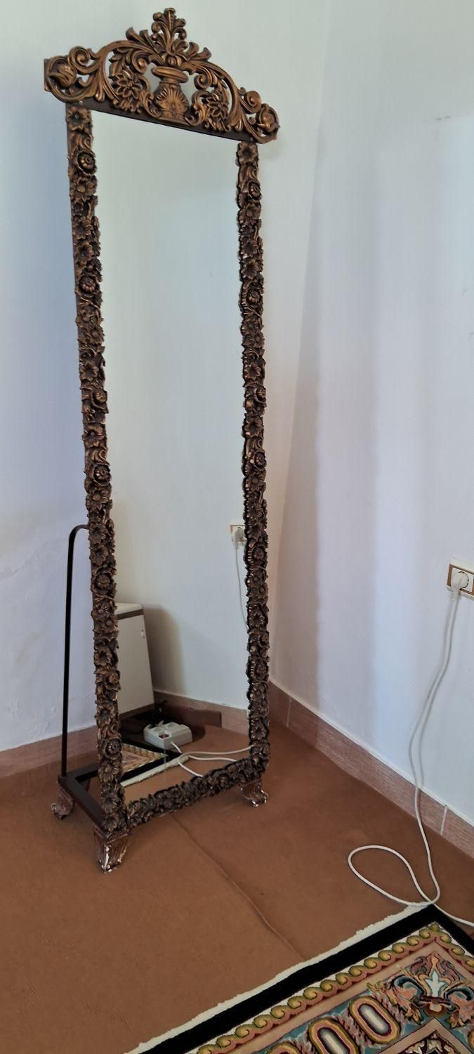دوعددکمدومیزتیوی واینه وساعت درحدصفر|حراج|مهاباد (آذربایجان غربی), |دیوار