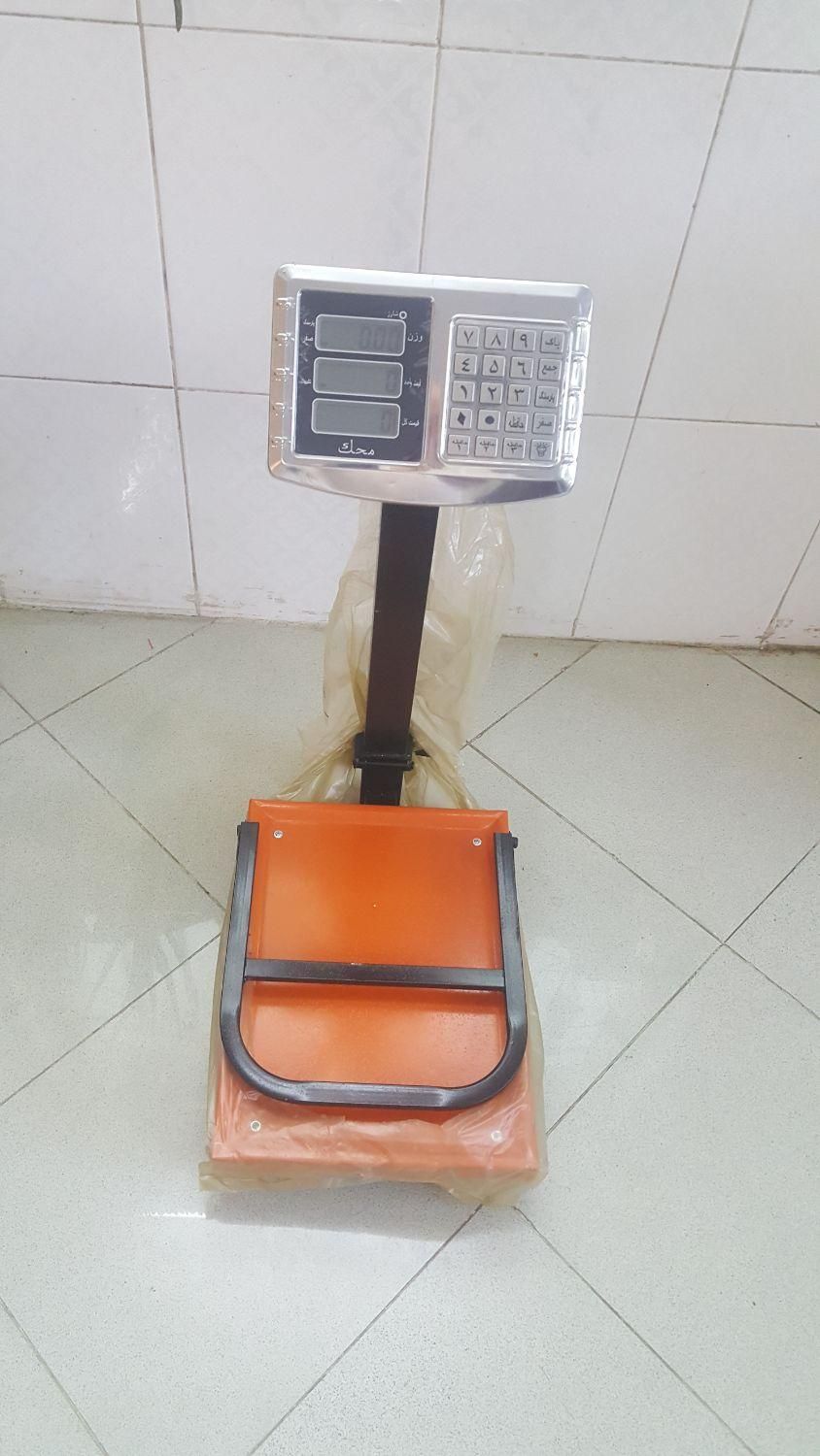 ترازو و باسکول  200|فروشگاه و مغازه|بروجرد, |دیوار