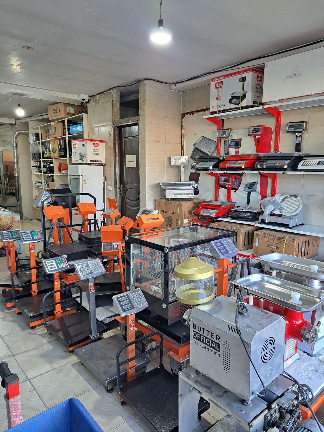 ترازو مدل ۱۴۰۰۰ و ۱۷۰۰۰ پلاس MAHAK|فروشگاه و مغازه|اسلامآباد غرب, |دیوار