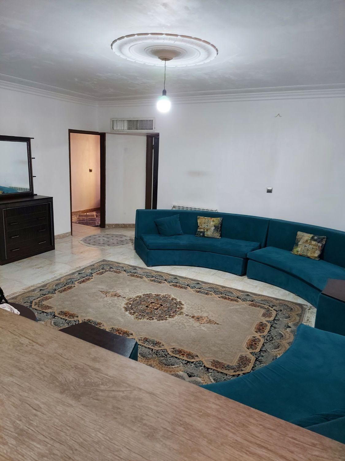 سوییت آپارتمان مبله شیک|اجارهٔ کوتاهمدت آپارتمان و سوئیت|کرمان, |دیوار