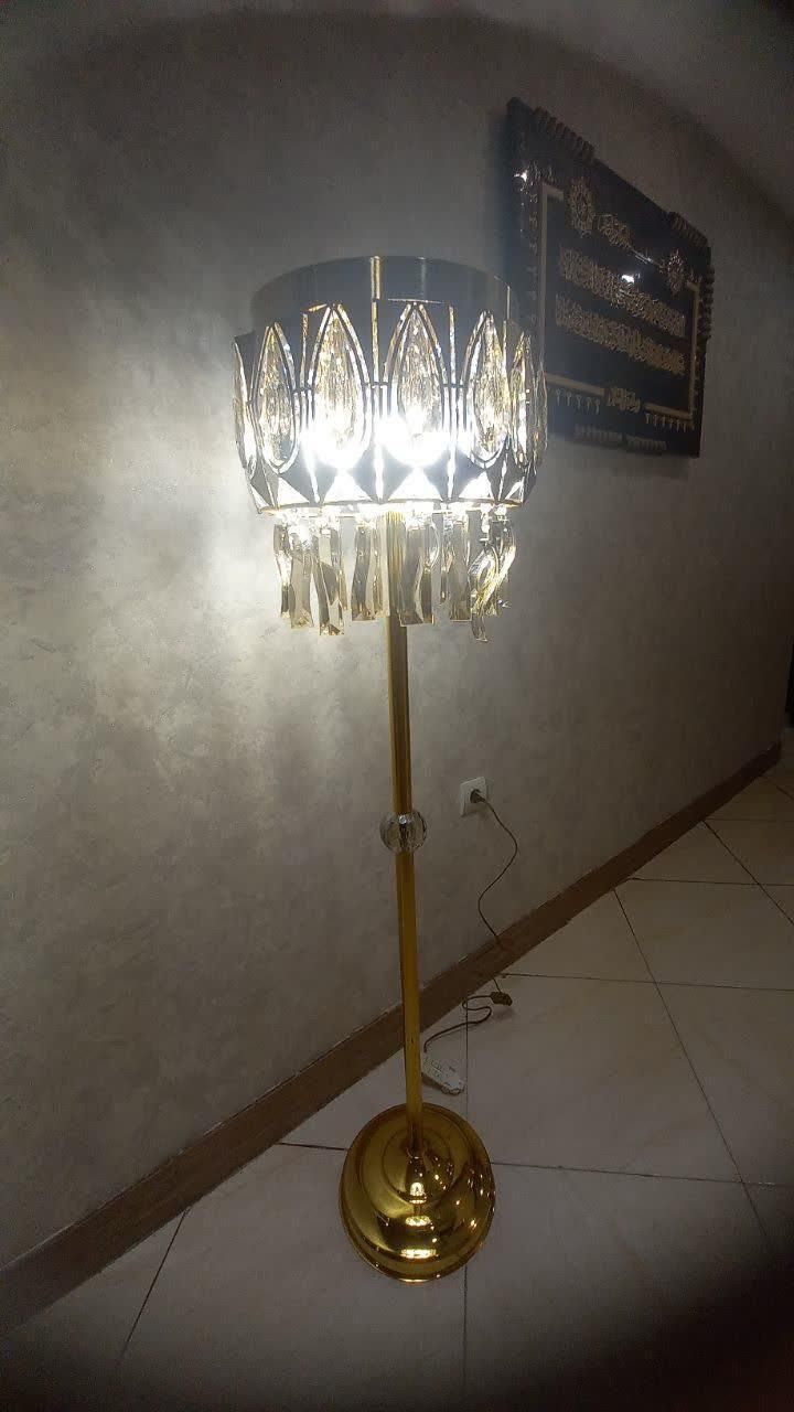 آباژور ایستاده|چراغ خواب و آباژور|کرج, شاهین‌ویلا|دیوار