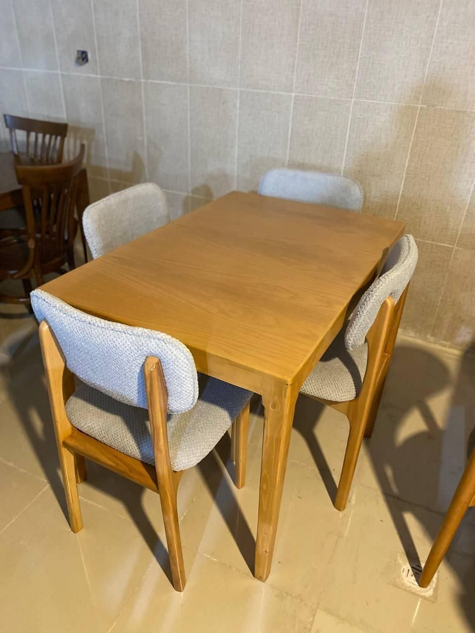 میز ناهار خوری چوب راش|میز و صندلی غذاخوری|قشم, |دیوار