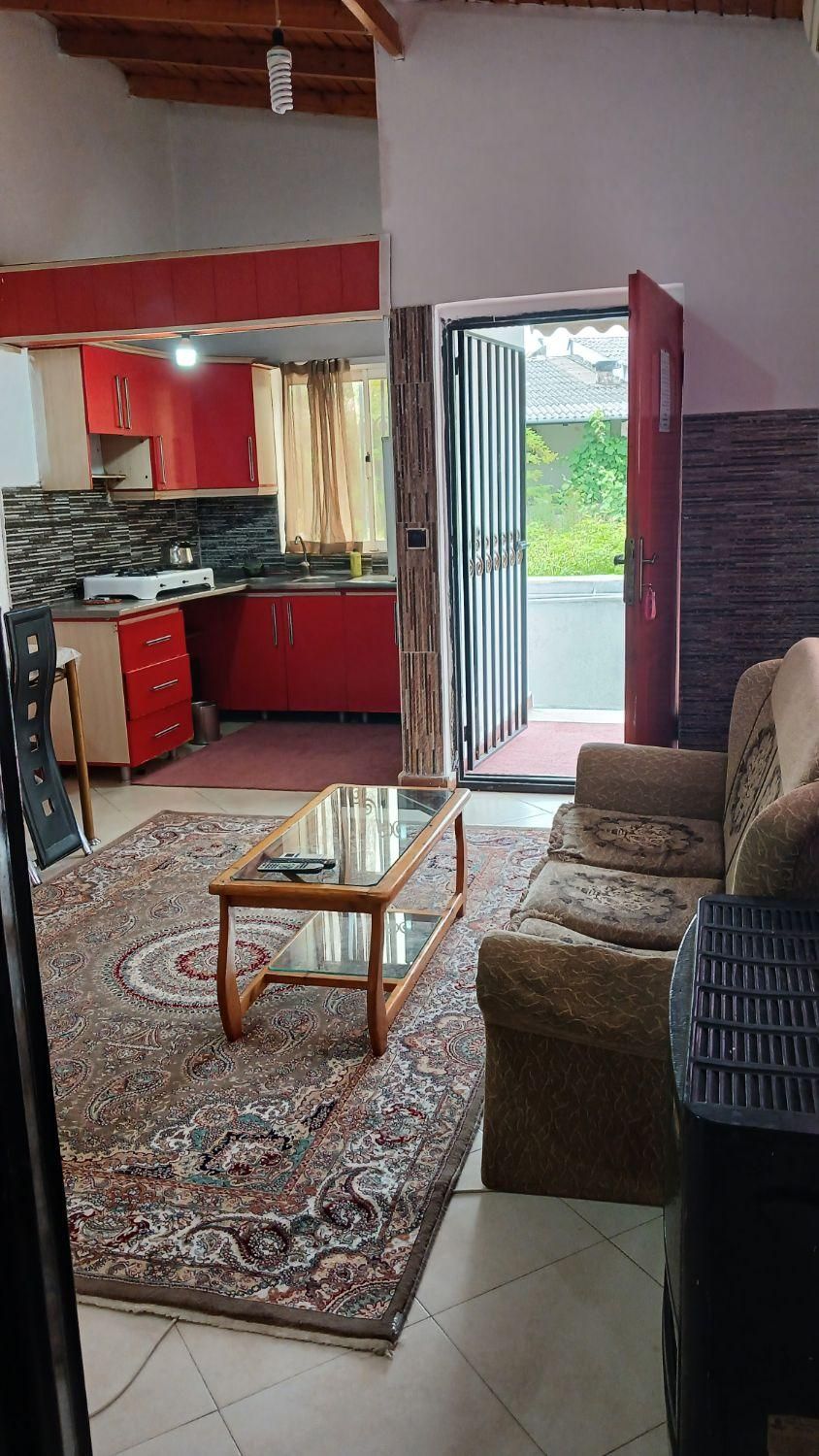 ویلا یک‌خواب دربست نزدیک ساحل شبانه و ماهانه|اجارهٔ کوتاه‌مدت ویلا و باغ|عباس‌آباد, |دیوار