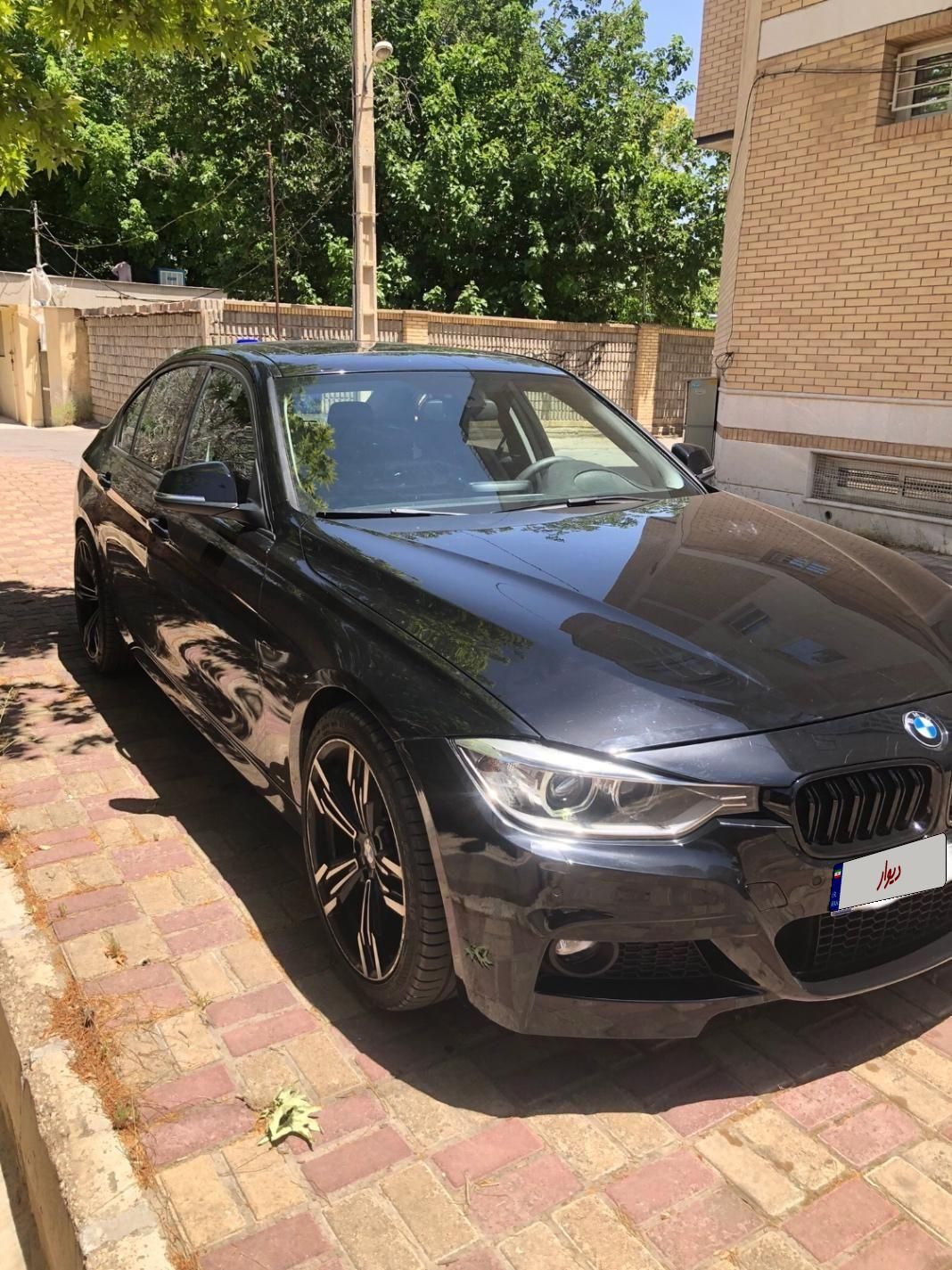 بی‌ام‌و سری 3 سدان 328i، مدل ۲۰۱۳|خودرو سواری و وانت|شیراز, قصرالدشت|دیوار