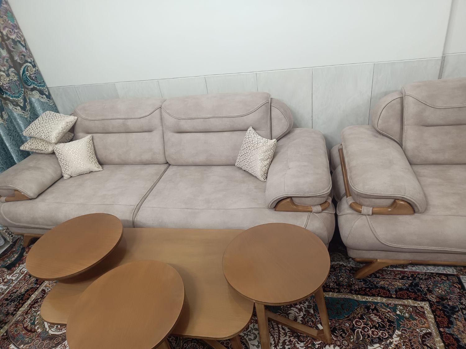 مبل ۸نفره مدل نایس|مبلمان خانگی و میز عسلی|گلستان (تهران), |دیوار