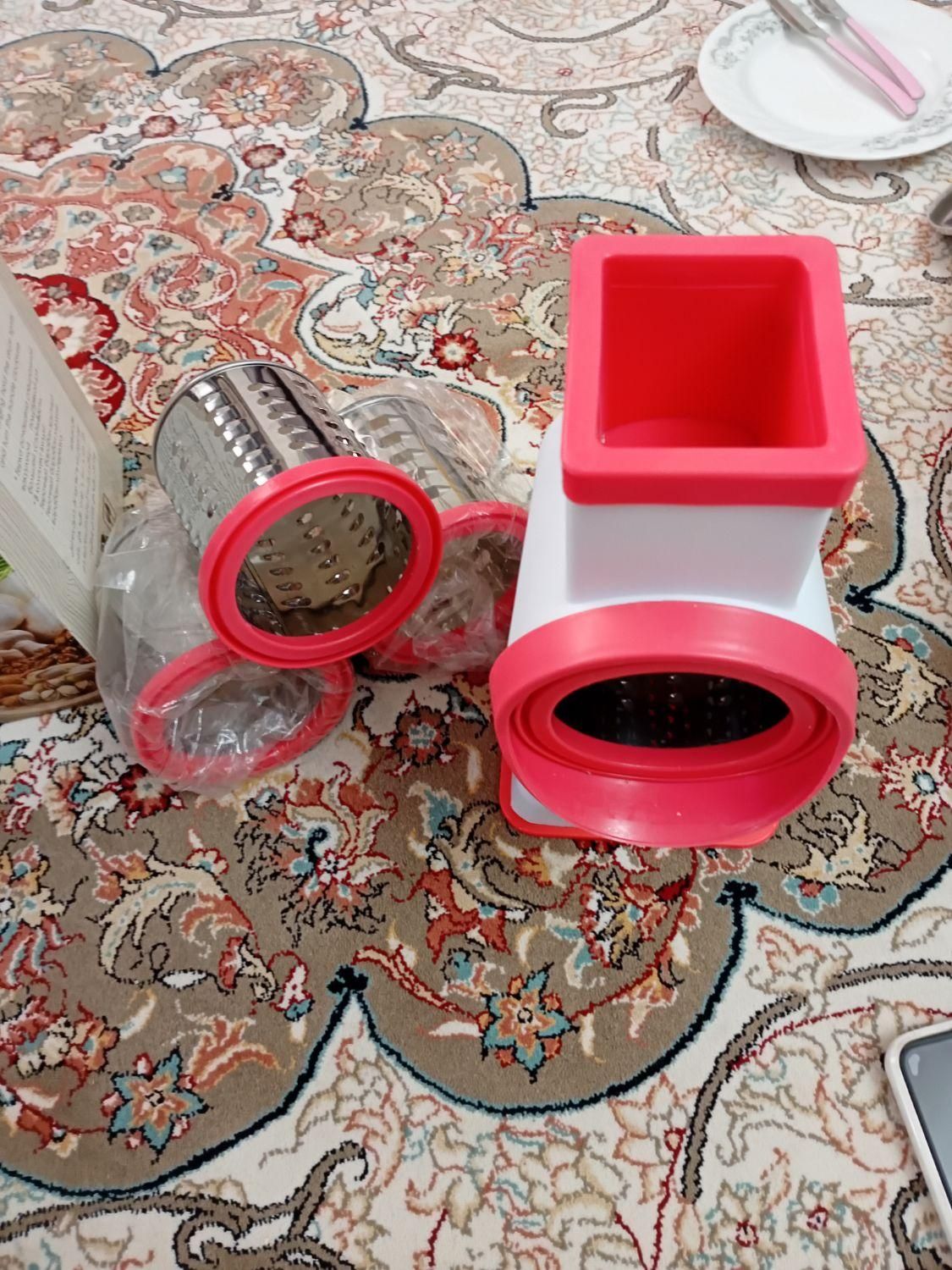 خردکن چهار رنده|ظروف پخت‌وپز|شاهین‌شهر, طالقانی|دیوار