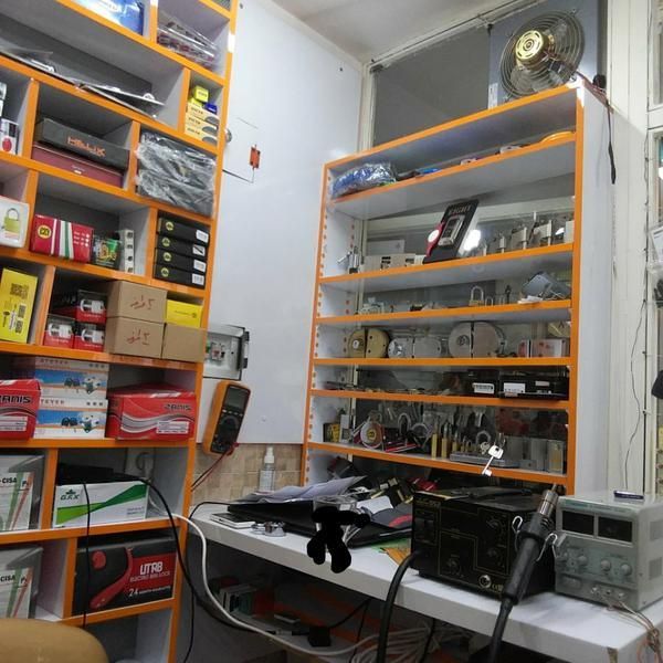 قفل برقی کلید سازی 24ساعته درب پارکینگ ریموت کرکره|خدمات پیشه و مهارت|تهران, سعادت‌آباد|دیوار