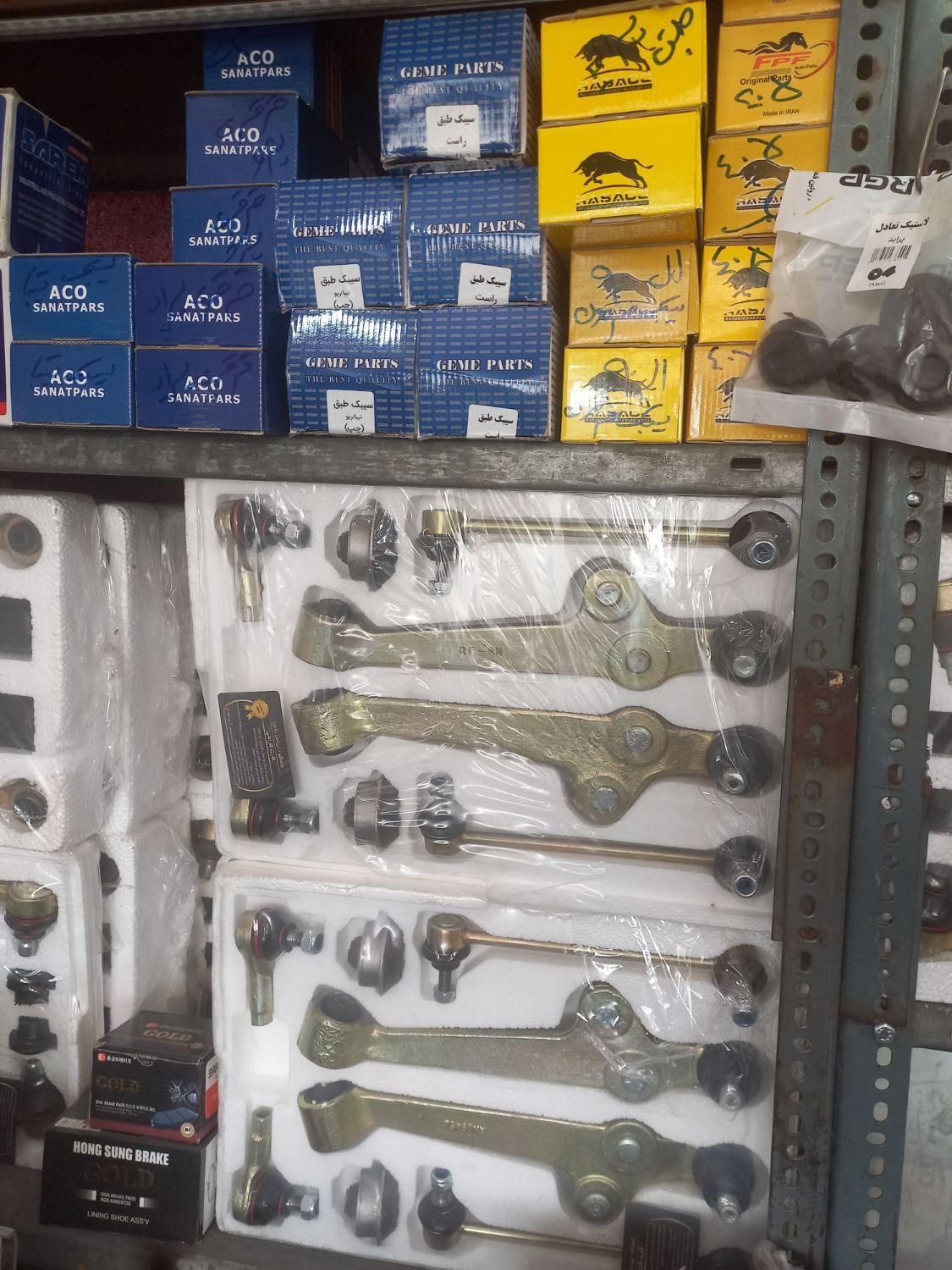 ۱۱۱پژو.ریو‌. کمک‌ فنر پرایدجلو با۶ماه ضمانت|قطعات یدکی و لوازم جانبی|تهران, تهرانسر شرقی|دیوار