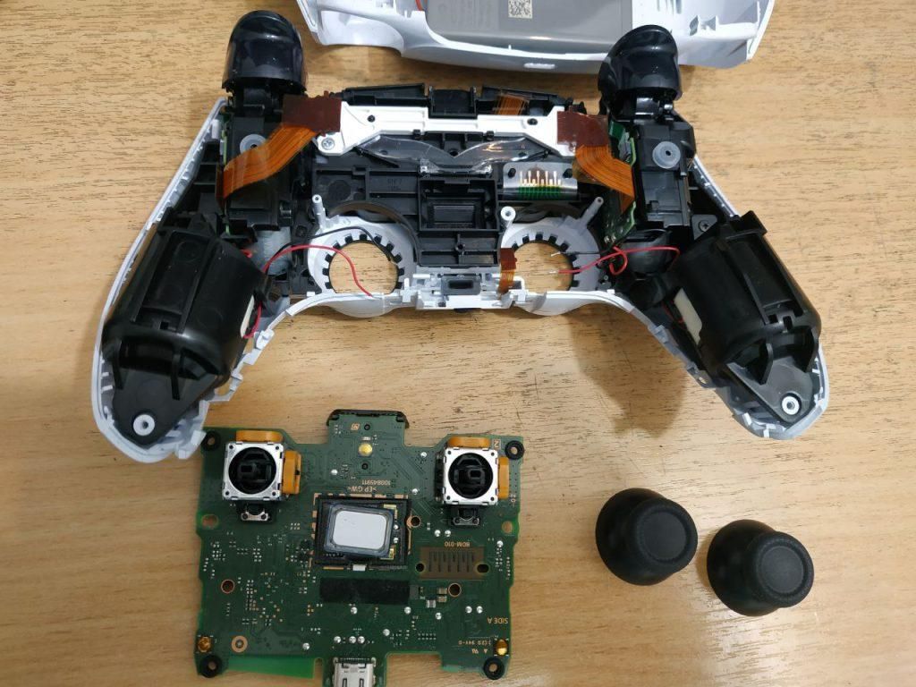 تعمیرات دسته پلی استیشن Ps4 / ps5 تحویل فوری|کنسول، بازی ویدئویی و آنلاین|قم, حنیف نژاد|دیوار