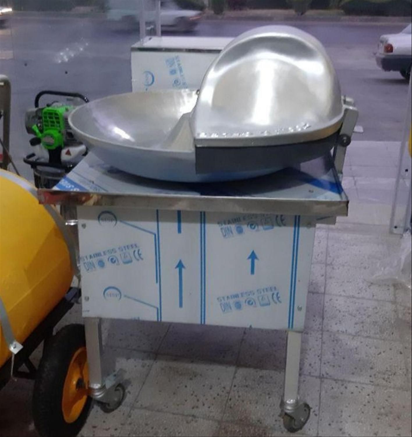 خمیرگیر ضمانت دار*آبگوجه گیرhآبلیموگیر/میکسرقنادی|فروشگاه و مغازه|قم, صفائیه|دیوار