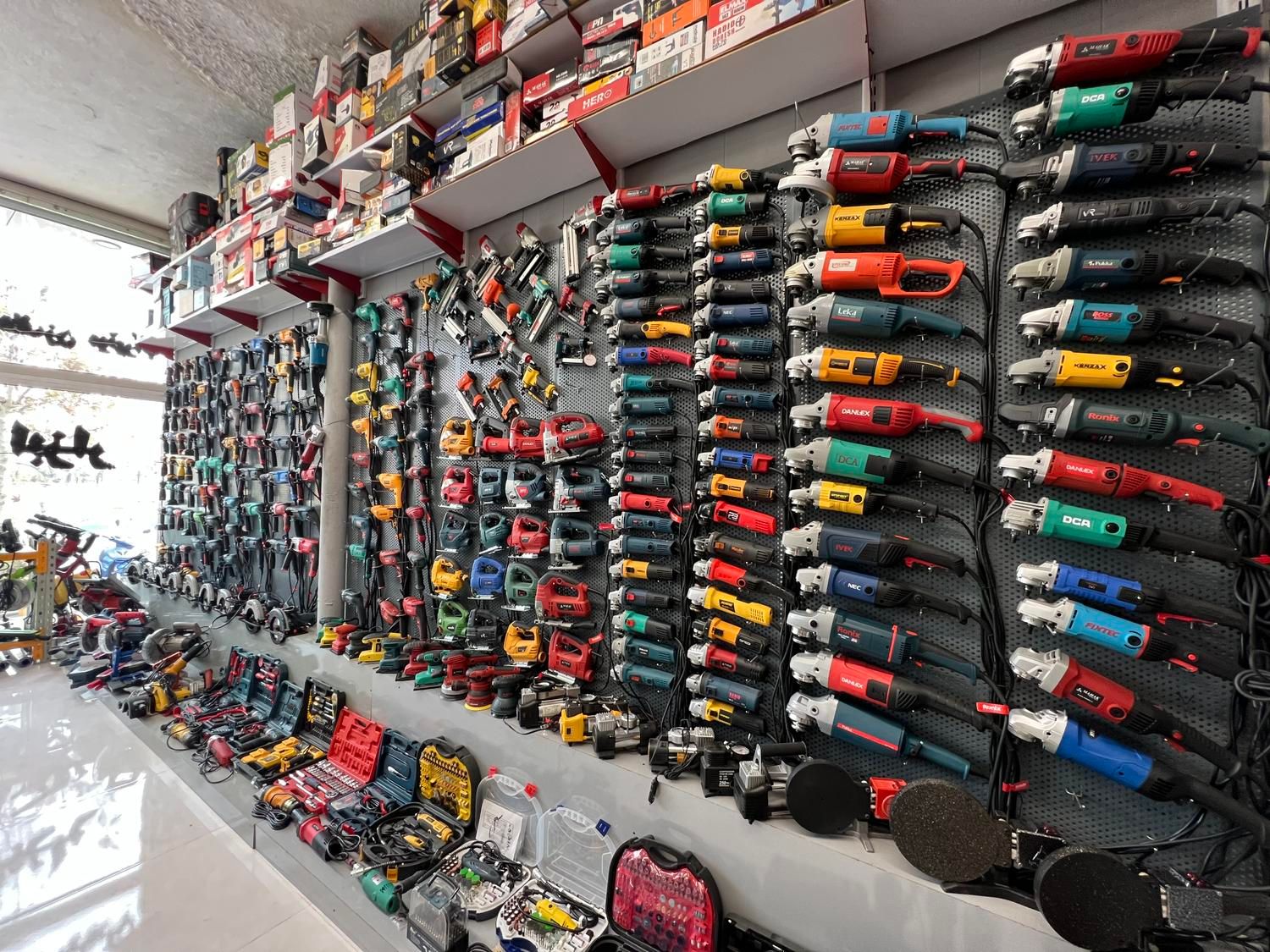 مینی فرز تنوع بی نظیر. رقابتی|ماشین‌آلات صنعتی|مشهد, هنرور|دیوار