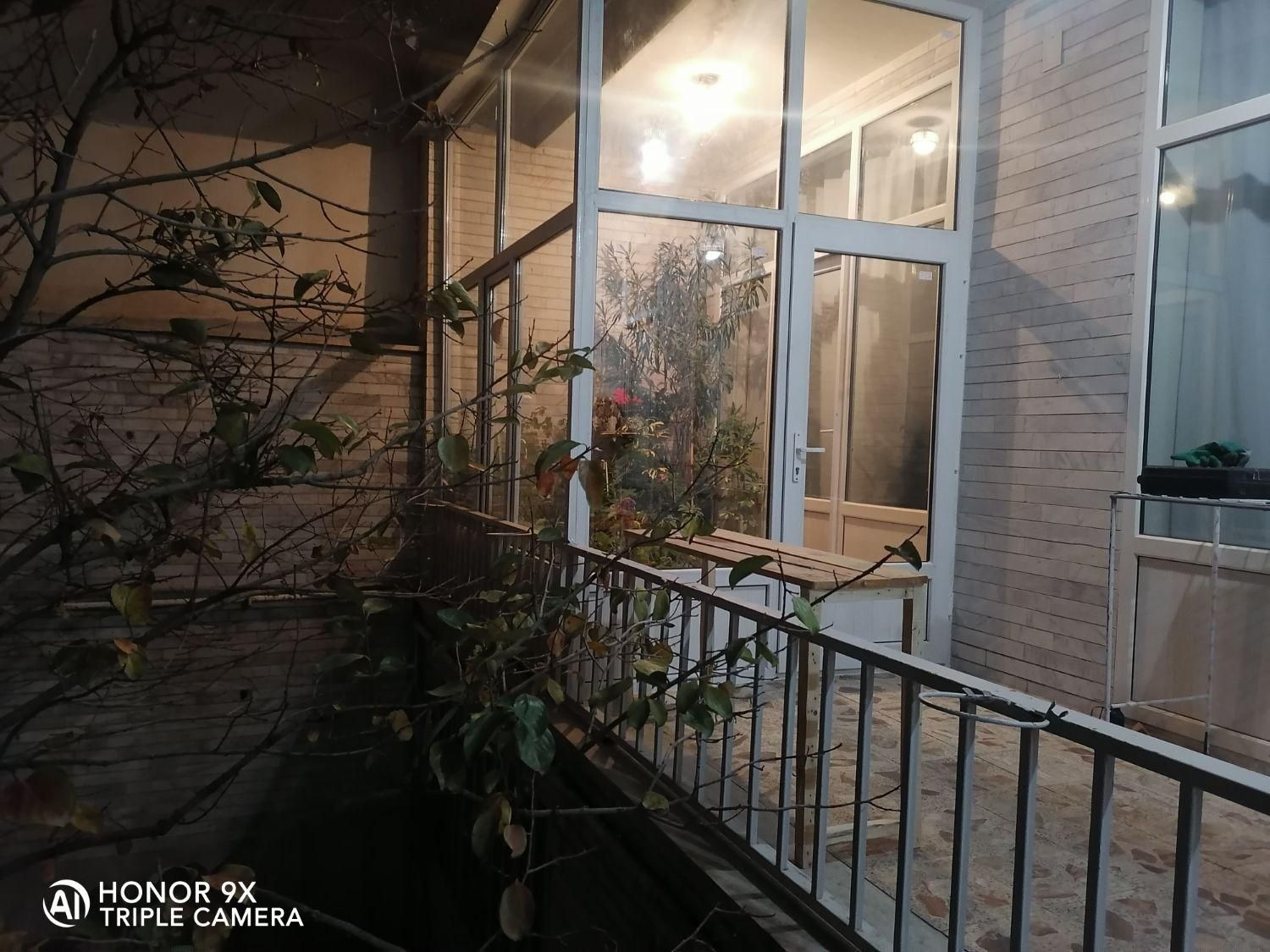 درب و پنجره دوجداره و شیشه و توری پلیسه|خدمات پیشه و مهارت|زنجان, |دیوار