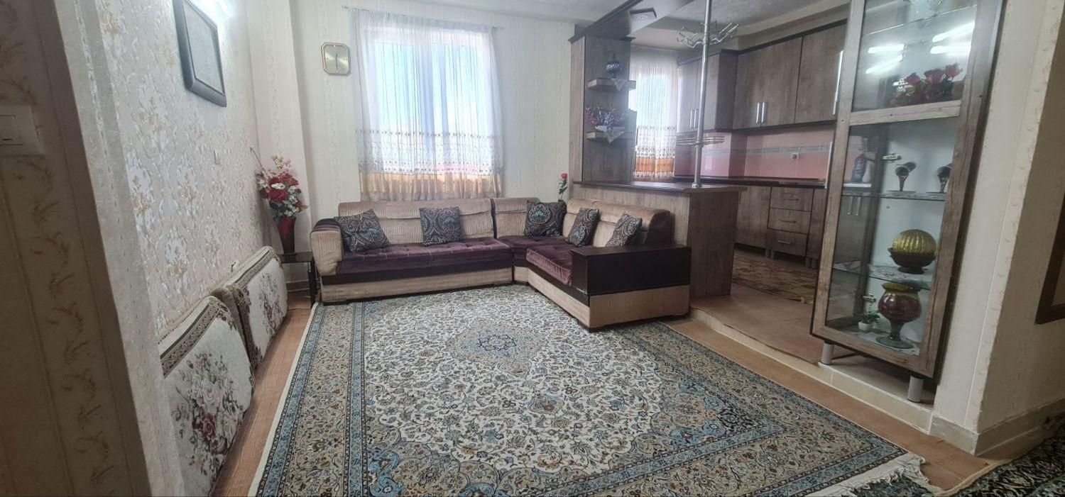 اجاره آپارتمان در شهر زیبای ارجمند فیروزکوه|اجارهٔ کوتاه‌مدت آپارتمان و سوئیت|ارجمند, |دیوار