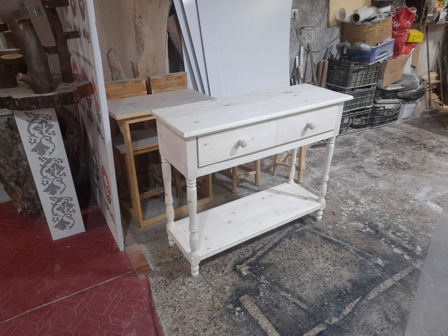 مینی استند|مبلمان خانگی و میز عسلی|قم, زاویه|دیوار