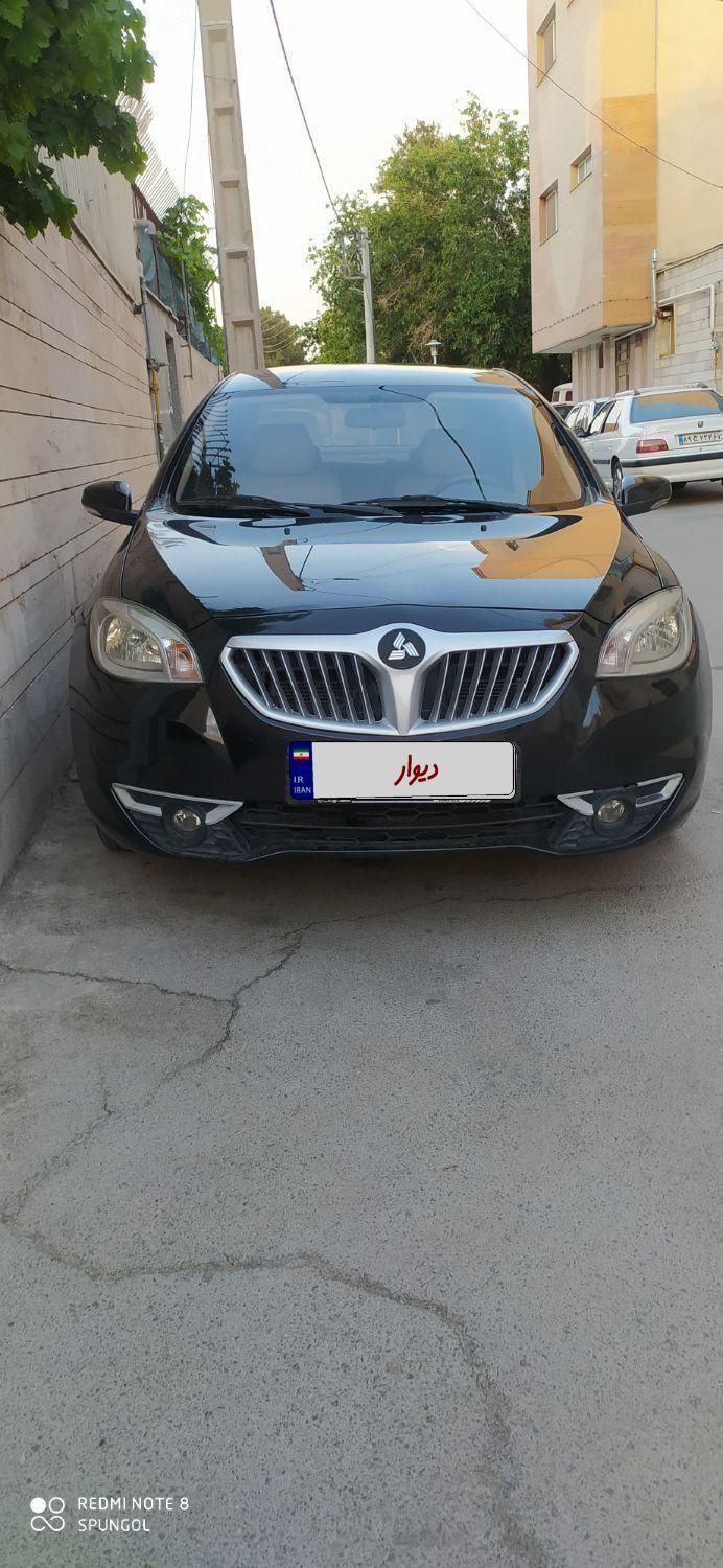 برلیانس H330 دنده‌ای 1500cc، مدل ۱۳۹۶|خودرو سواری و وانت|اصفهان, شهرک کاوه|دیوار