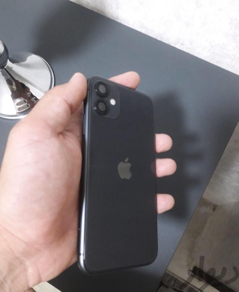 اپل iPhone 11 ۱۲۸ دو سیم پک اصلی بدون نقطه|موبایل|مشهد, سناباد|دیوار