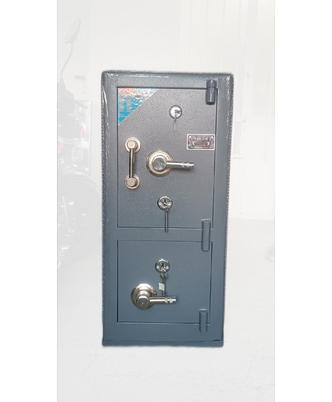 گاوصندوق T006030|ابزارآلات|اراک, |دیوار