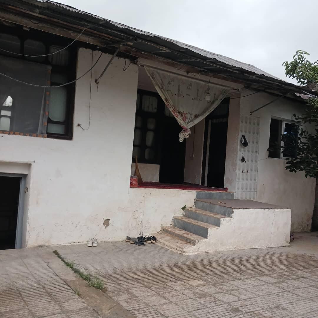 ویلا۲۷۰متری وسط محل،با سندتک برگ ،بهترین لوکیشن|فروش خانه و ویلا|آمل, |دیوار