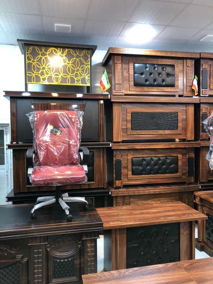 میز صندلی لمسه کاری /اداری|مبلمان اداری|رشت, پیرکلاچای|دیوار