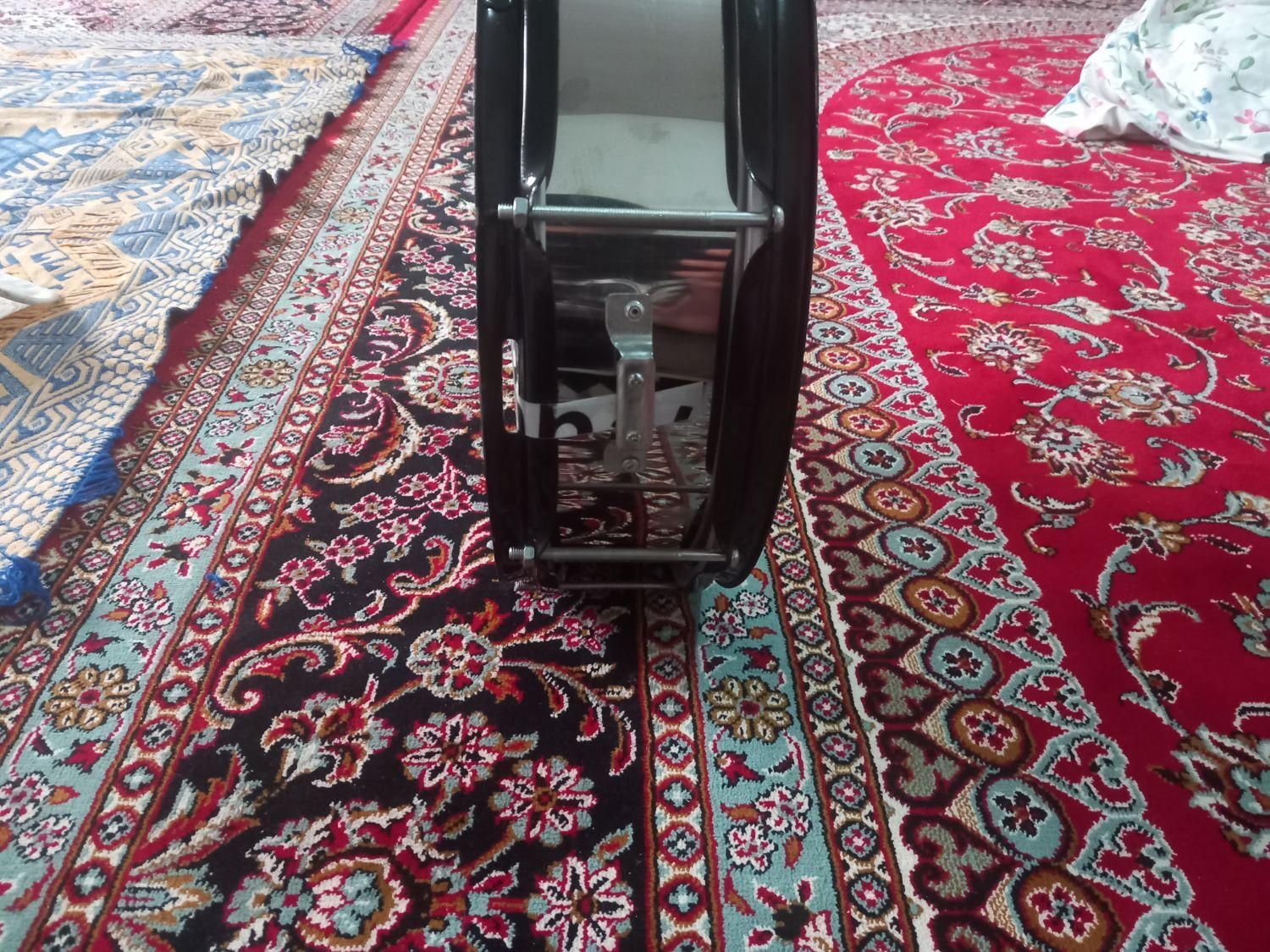 طبل نو حتی یک بارهم نزده شد وسالم است سی فنر|درام و پرکاشن|لنجان, |دیوار