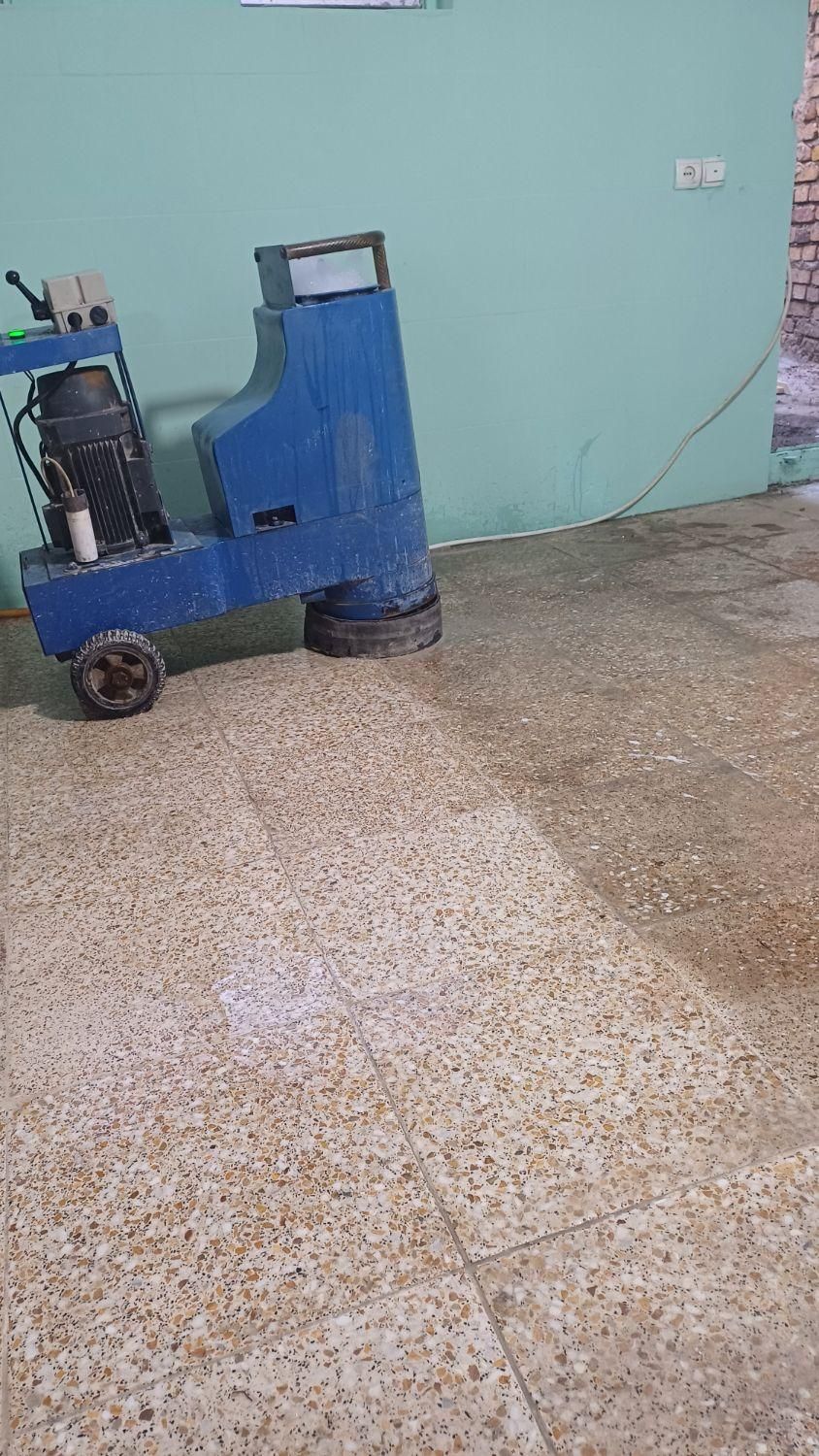 کفسابی سنگسابی کفساب سنگساب سابزن کف سابی سنگ ساب|خدمات نظافت|کرج, هفت تیر|دیوار