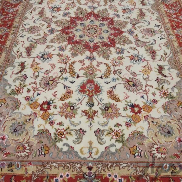 فرش جفت ۶متری گل ابریشم دستباف طرح تبریز از بافنده|فرش|تهران, کوهک|دیوار