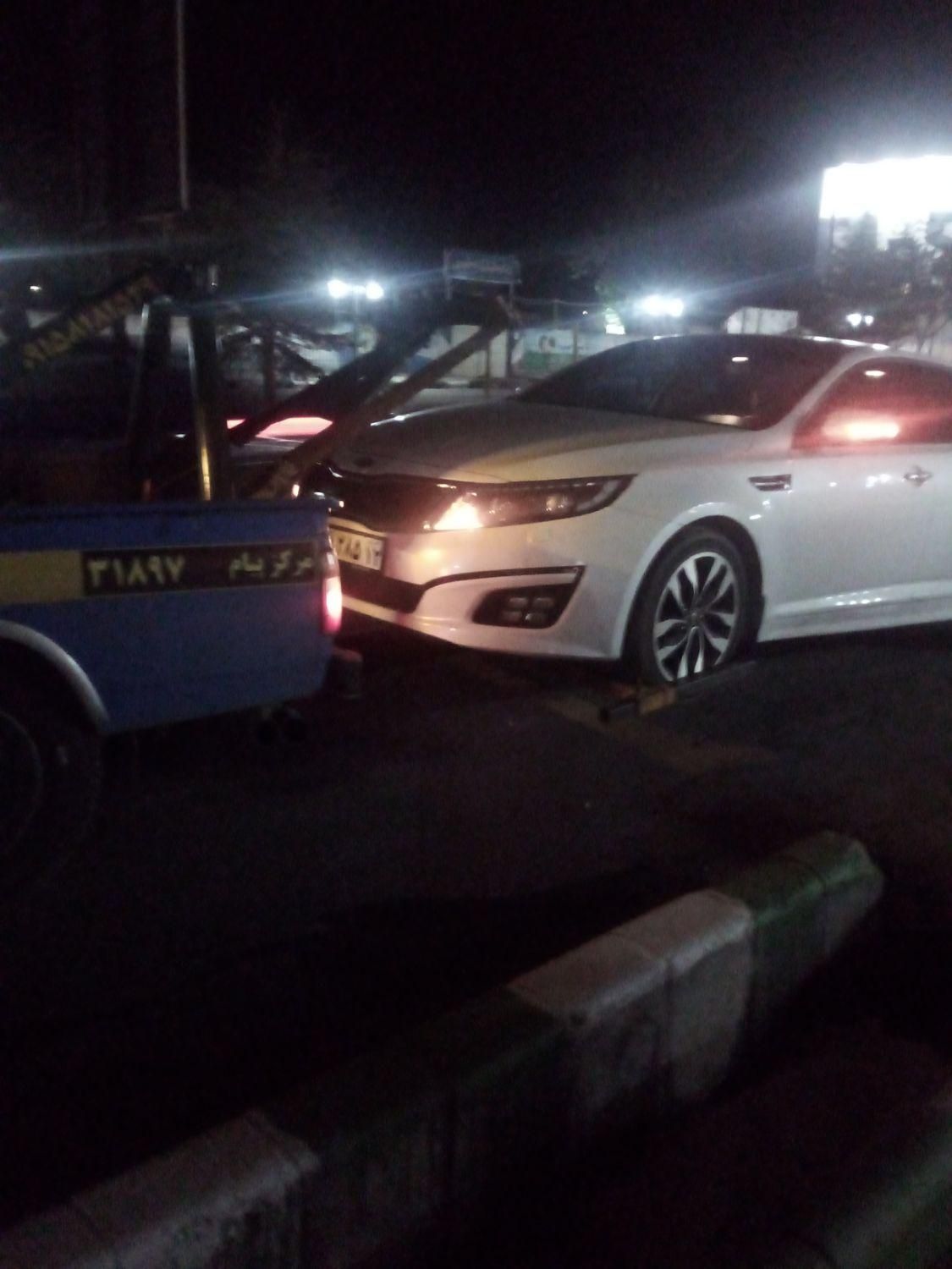 امداد خودرو خودروبر یدک کش جرثقیل طرقبه و شاندیز|خدمات حمل و نقل|مشهد, وکیلآباد|دیوار