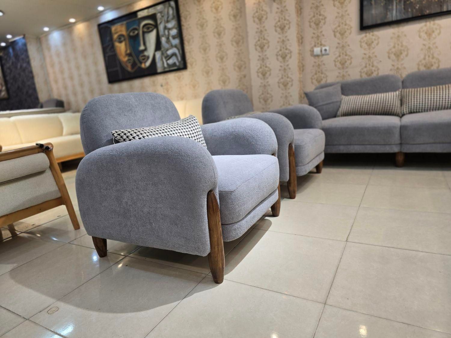 مبل روکسا وزرا|مبلمان خانگی و میز عسلی|شاهین‌شهر, |دیوار