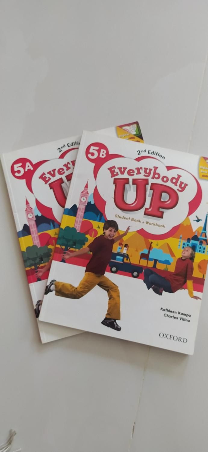 کتاب موسسه ی گویش everybody up|کتاب و مجله آموزشی|اصفهان, پارک مشتاق|دیوار