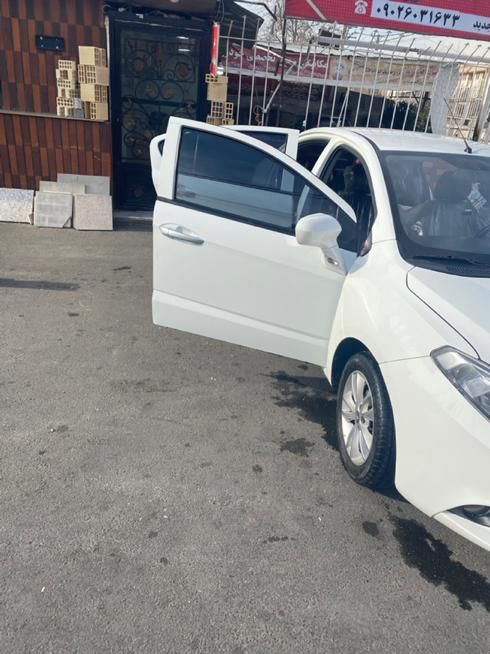 برلیانس H230 دنده‌ای، مدل ۱۳۹۶|خودرو سواری و وانت|کرج, ساماندهی|دیوار