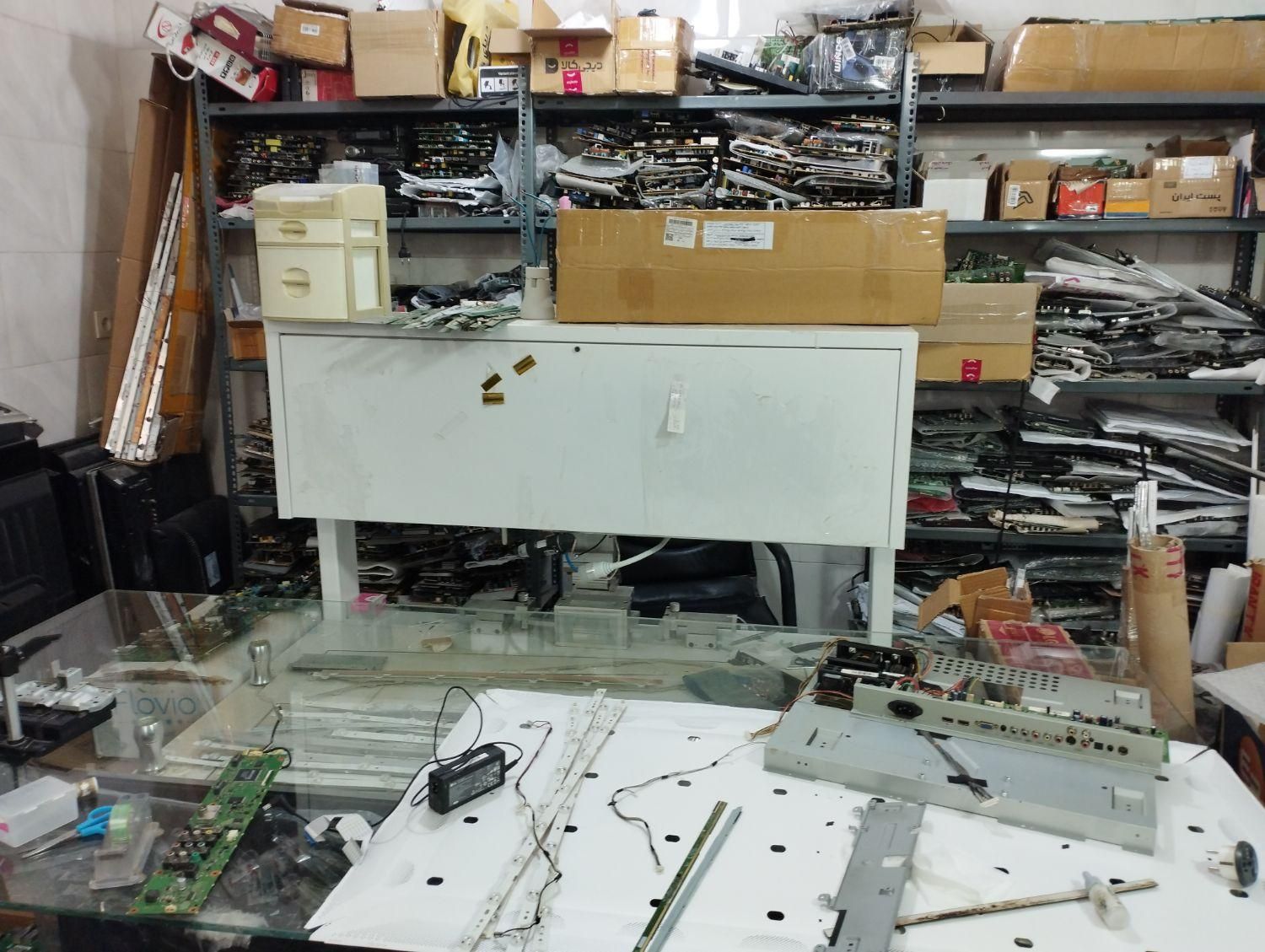 تعمیرات تخصصی ال ایدی و خرید ال ایدی شکسته|خدمات پیشه و مهارت|میناب, |دیوار