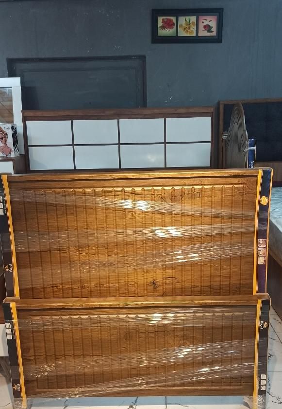 *تخت*MDF*ضمانتی*شرکتی|تخت و سرویس خواب|رشت, حومه رشت|دیوار