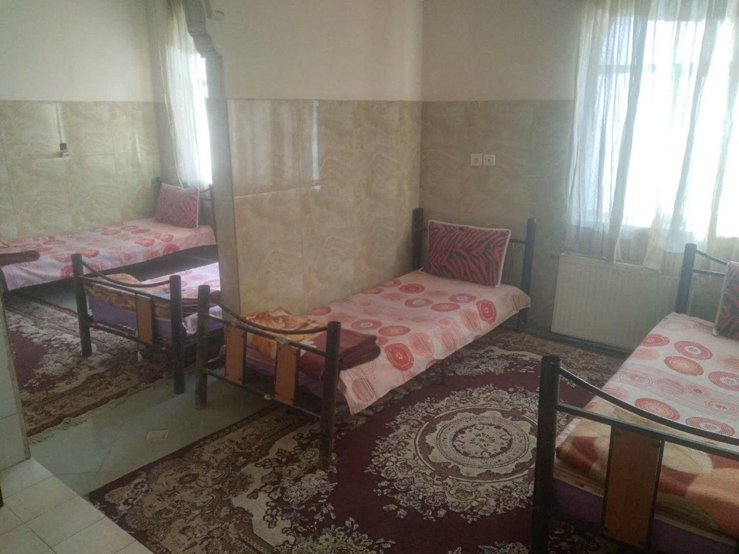 اجاره اتاق منزل سوییت هتل آپارتمان طبرسی نزدیک حرم|اجارهٔ کوتاه‌مدت آپارتمان و سوئیت|مشهد, نوغان|دیوار