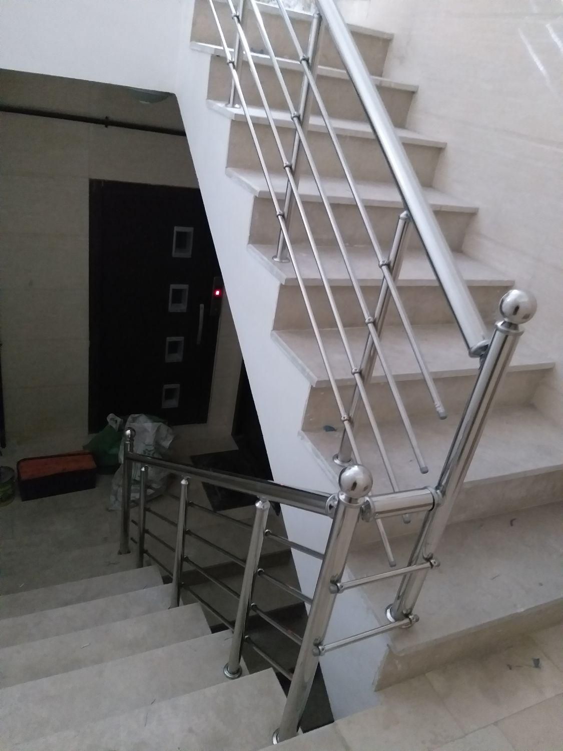 نرده استیل عالیخانی|خدمات پیشه و مهارت|بروجرد, |دیوار