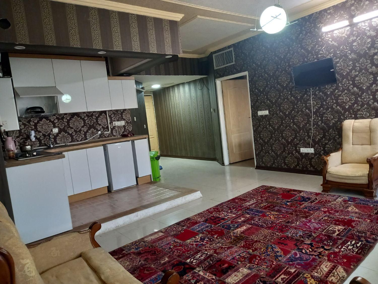 هتل اپارتمان روزانه|اجارهٔ کوتاهمدت آپارتمان و سوئیت|کرمان, |دیوار