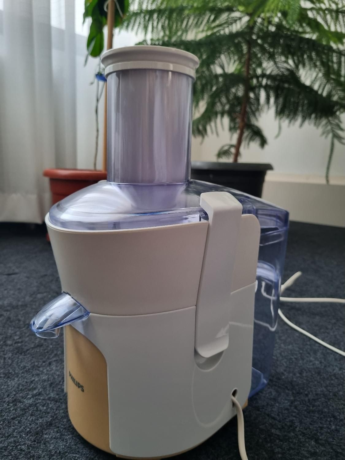 آبمیوه گیری HR1853 Philips فیلیپس|آبمیوه‌گیر و آب‌مرکبات‌گیر|تهران, سیدخندان|دیوار
