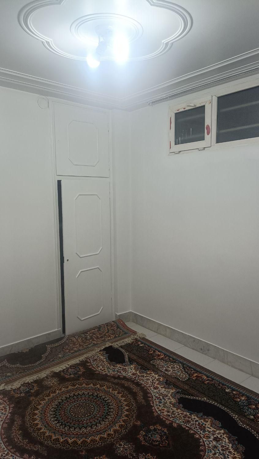 آپارتمان خیابان بزرگمهر|فروش آپارتمان|اصفهان, گلزار|دیوار