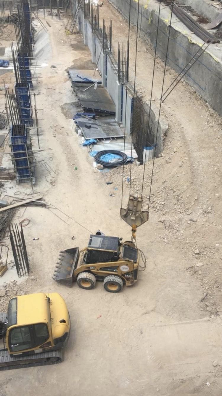 حمل خاک نخاله با نیسان خاور گارگر و بابکت مینی بیل|خدمات حمل و نقل|تهران, اقدسیه|دیوار