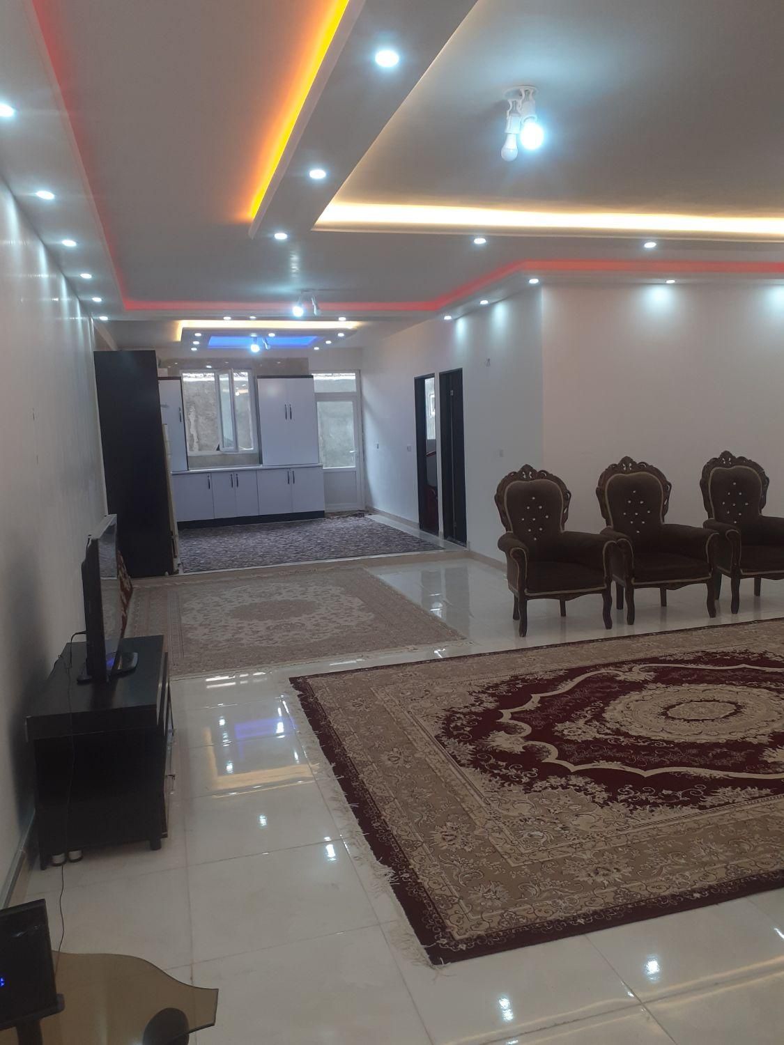 سوییت درمحلی دنج وآرام ونزدیک پل معلق|اجارهٔ کوتاه‌مدت آپارتمان و سوئیت|مشگین شهر, |دیوار