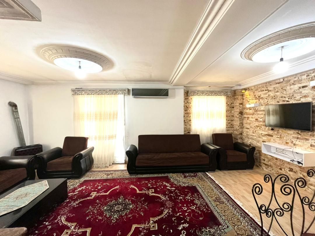 اجاره روزانه آپارتمان ۹۵ متری در بازار گیلار|اجارهٔ کوتاه‌مدت آپارتمان و سوئیت|بندر انزلی, گیلار|دیوار