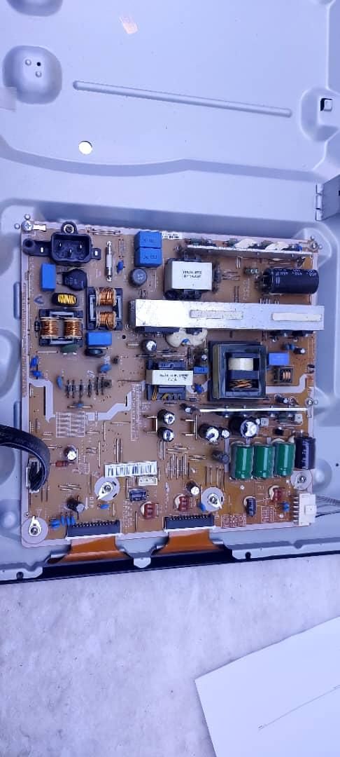 فروش و تعمیر انواع تلویزیون LED  LCD|تلویزیون و پروژکتور|تهران, شکیبا|دیوار
