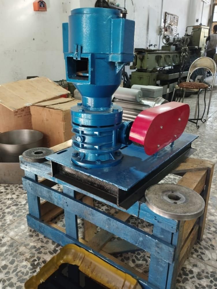 اسیاب چندکاره دام -اسیاب سنگی نان-پلت ساز|ماشینآلات صنعتی|کاشان, |دیوار