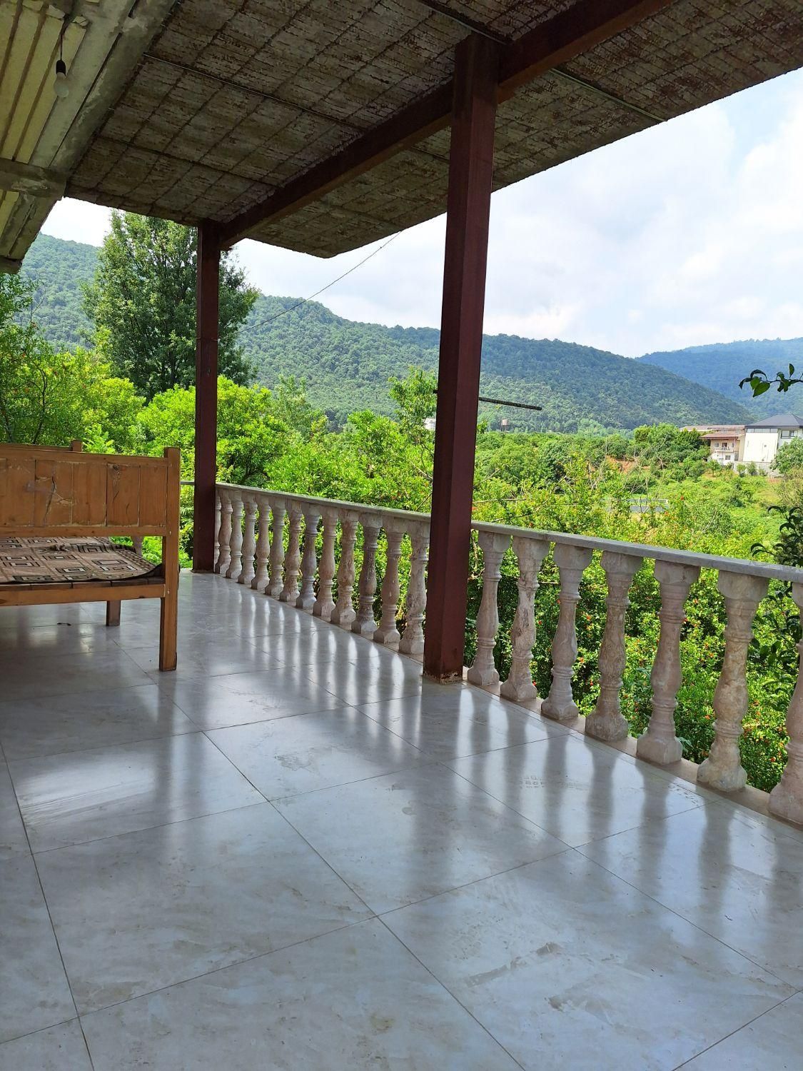 اجاره شبانه ویلا باغ همرا باتراس|اجارهٔ کوتاه‌مدت ویلا و باغ|چالوس, |دیوار