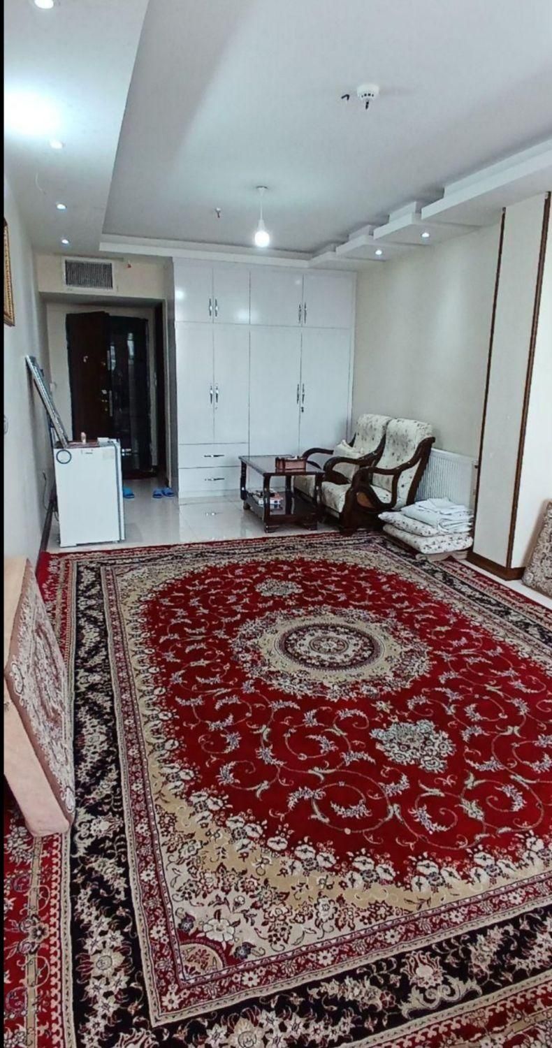اجاره روزانه و تایم کوتاه آپارتمان ۳۰ متری|اجارهٔ کوتاه‌مدت آپارتمان و سوئیت|شاهین‌شهر, عطار|دیوار