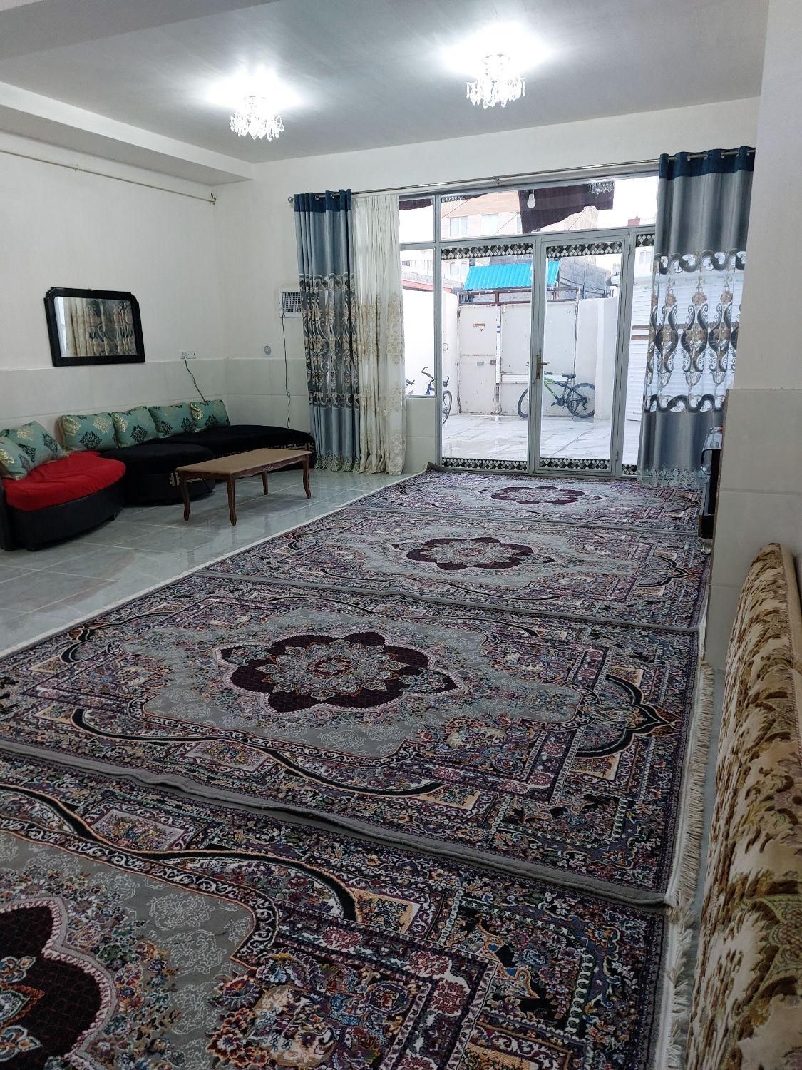 سویت خانه ویلایی مسافر نزدیک مرکز شهر پارکینگدار|اجارهٔ کوتاه‌مدت آپارتمان و سوئیت|سنندج, |دیوار